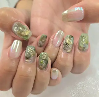 ネイル 河野ちえ (雑誌掲載サロン)のネイルデザイン