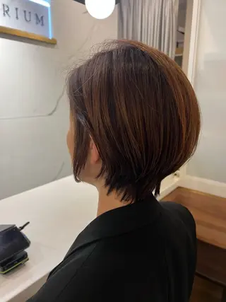 ショート 村中 逸紀のヘアスタイル