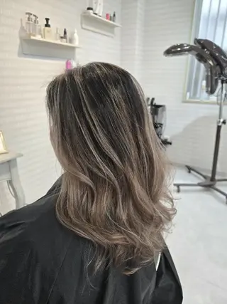 セミロング 【ハイライトに自信】 福田 将太のヘアスタイル