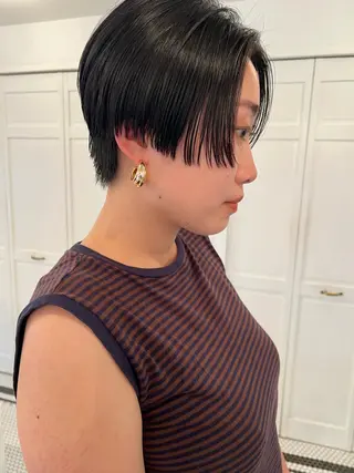 ショート ブリーチカラー🎀 韓国風/寺門美優のヘアスタイル