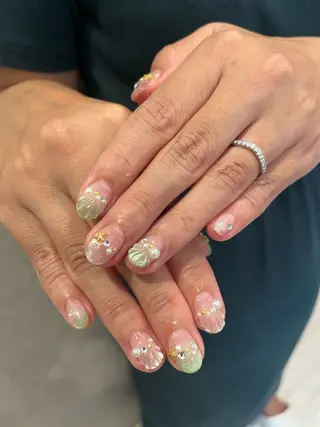 ネイル S. SAYAのネイルデザイン