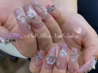 ネイル One Plus Nail Salonのネイルデザイン