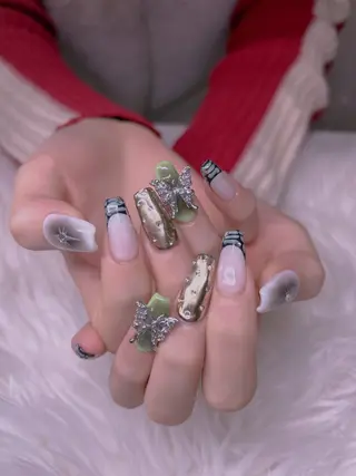 ネイル 長さだし専門店 M2 rikaのネイルデザイン