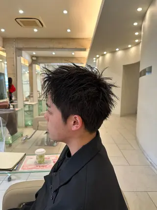 メンズ 渚杜/メンズパーマ/ ハイトーンメッシュのヘアスタイル