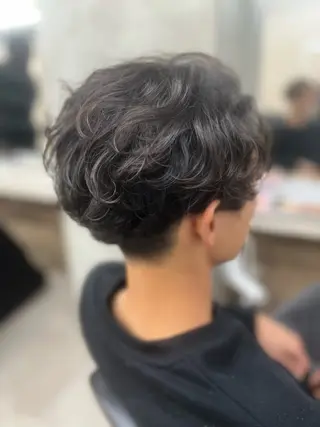 パーマ メンズ 🐈‍⬛多系統🕶 tsubura🖤のヘアスタイル