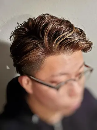 メンズ スズラン美容室所属・フリーランス 和田のヘアスタイル