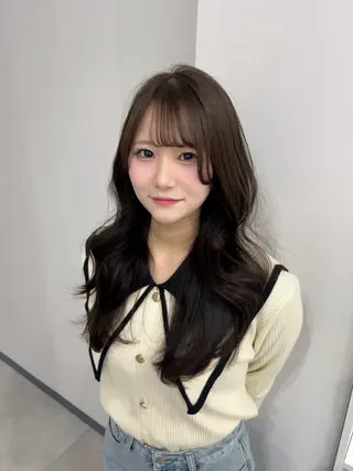 ロング velua chihiroのヘアスタイル