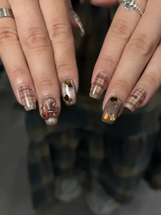 ネイル neouv所属・NEOUV_ mikuのネイルデザイン