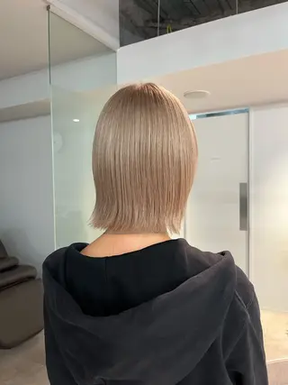 カラー films所属・AYA/films 韓国/レイヤー／ボブのヘアスタイル