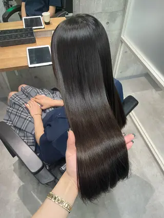 ロング パーマ ayano /レイヤー/艶カラーのヘアスタイル