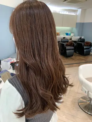 カラー 梅木 悠斗のヘアスタイル