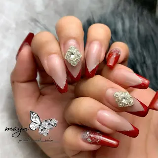 ネイル ﾈｲﾙｻﾛﾝ Vellのネイルデザイン