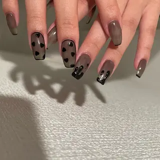 ネイル Ami 🦥のネイルデザイン