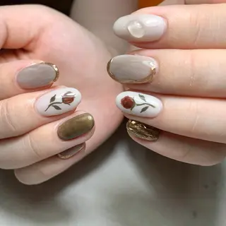 ネイル atelier　FIORITURA所属・FIORITURA aiのネイルデザイン