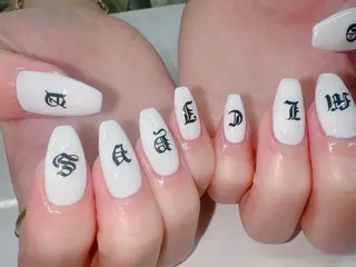 ネイル Nail Salon L'arc所属・💊大阪/心斎橋 moni🧠のネイルデザイン