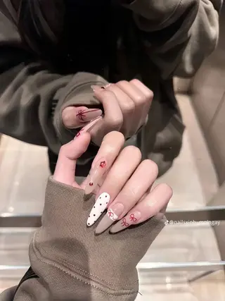 ネイル 波 なみのネイルデザイン