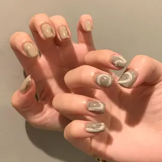 ネイル ウシク ミユキのネイルデザイン