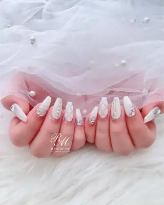 ネイル Radi'Muse所属・Radi'Muse Rinaのネイルデザイン