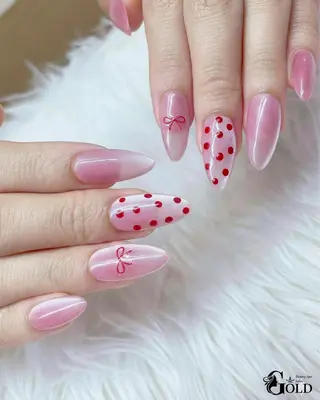 ネイル Salon GOLD リンのネイルデザイン