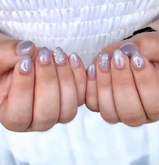 ネイル 大人可愛いネイル🎗 Hinaのネイルデザイン