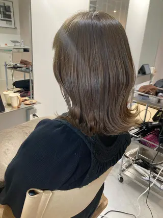 ミディアム ✨色持ちの良い艶 カラー✨蟹江真世のヘアスタイル