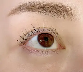 マツエク・マツパ AKAMEE omotesando所属・Toyoshima Sakikoのマツエク・マツパデザイン