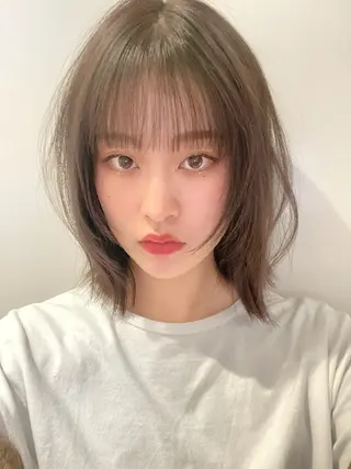 ミディアム レイヤー専門家 ダブルカラー修のヘアスタイル