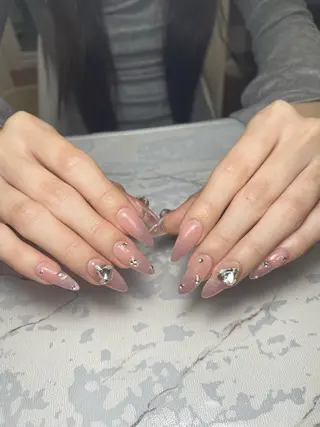 ネイル ユリ🎀長さだし/ パラジェル/持ち込みのネイルデザイン