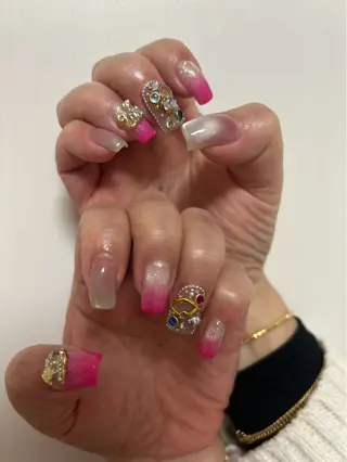 ネイル 三原 麻佑のネイルデザイン