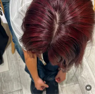 カラー 根本 美咲のヘアスタイル