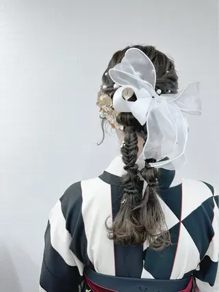 ヘアアレンジ GRANLUSSO 〜グランルッソ駅前店所属・木口 嘉美のヘアスタイル