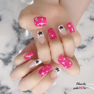 ネイル ネイルサロン　Lian所属・Lian Yulilianのネイルデザイン