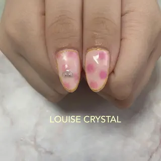 ネイル LOUISE CRYSTALのネイルデザイン