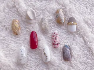 ネイル AYA Reginaのネイルデザイン