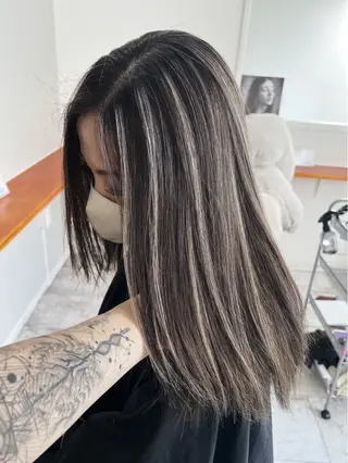 セミロング カラー ROBIN所属・指名数No.1 /NAOYAのヘアスタイル