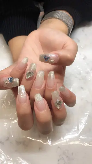ネイル 💎Guarendo💎錦糸町店所属・✨アン ミユ✨のネイルデザイン