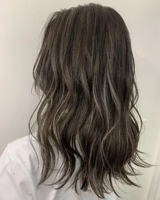 ミディアム カラー 髪質改善will hairdesignのヘアスタイル