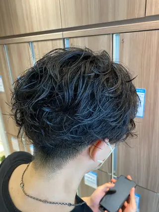 パーマ メンズ 佐々木 拓海のヘアスタイル