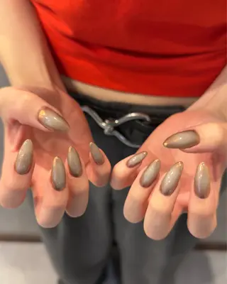 ネイル nalu🐚 京橋｜Rommyのネイルデザイン