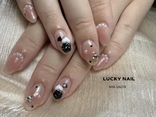 ネイル LUCKY NAILのネイルデザイン