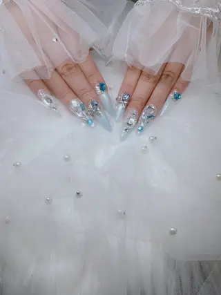 ネイル Riley 🌻のネイルデザイン