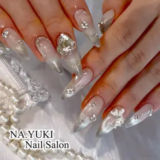 ネイル Miko 🌙のネイルデザイン