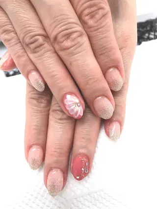 ネイル N._._.claw[エヌクロー]所属・N._._. clawのネイルデザイン