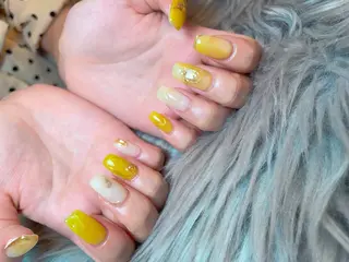 ネイル White lily所属・牧田 雅世のネイルデザイン