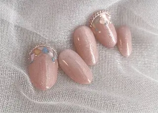 ネイル atelier fig所属・💐 SATSUKIのネイルデザイン