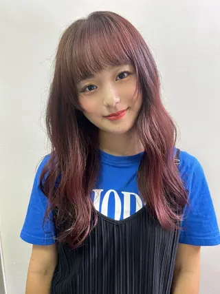 ロング ダブルカラー/ 透明感/SHISEIのヘアスタイル