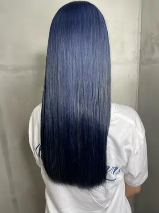 カラー 益 佑夏のヘアスタイル