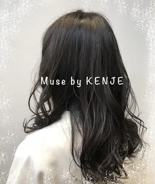 ロング うる艶レイヤーカット hinakoのヘアスタイル