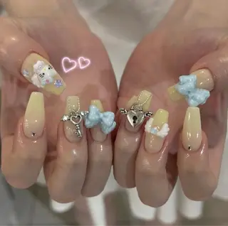 ネイル なな_ CloudyChanのネイルデザイン