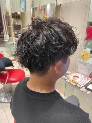 パーマ メンズ 金井 郁弥のヘアスタイル